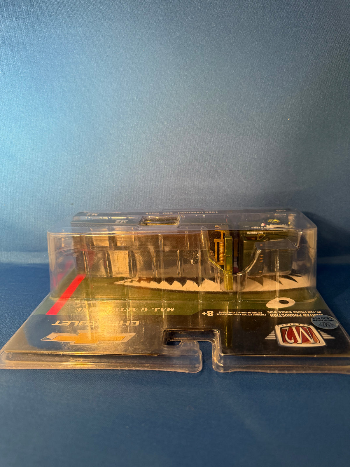 M2 Machines 1968 Chevy C60 MAJ G Action Line Chase 1:64 — additional view 5