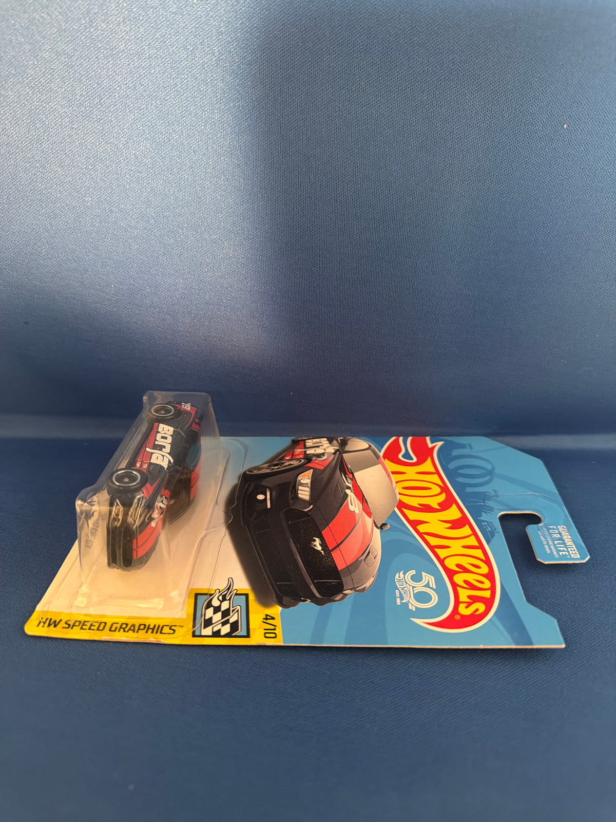 Hot Wheels 2018 Super Treasure Hunt 2015 Ford Mustang GT — additional view 6