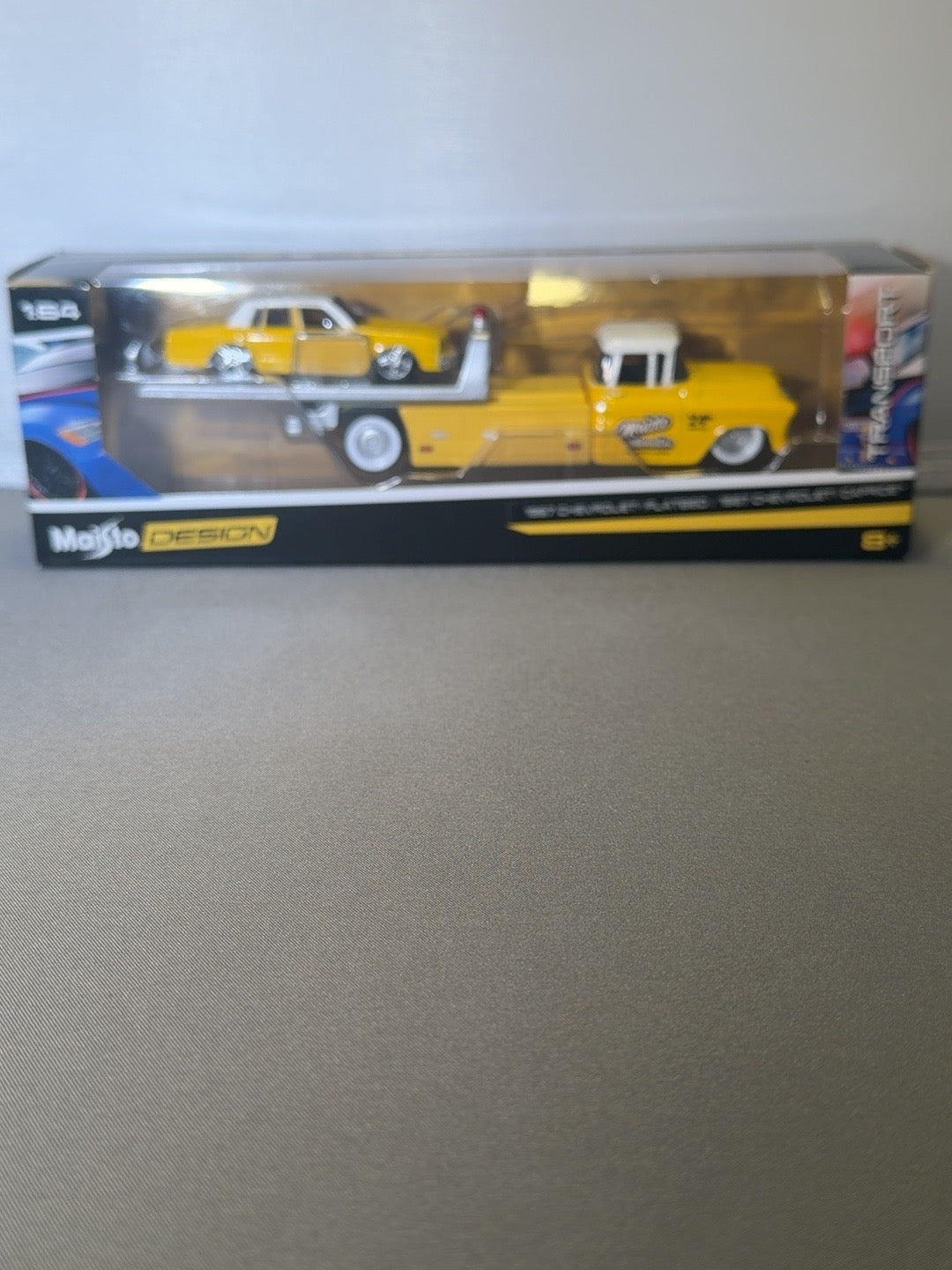 Maisto Elite Transport 1957 Chevy Flatbed & 1987 Caprice Yellow White 1:64 — original photo 1
