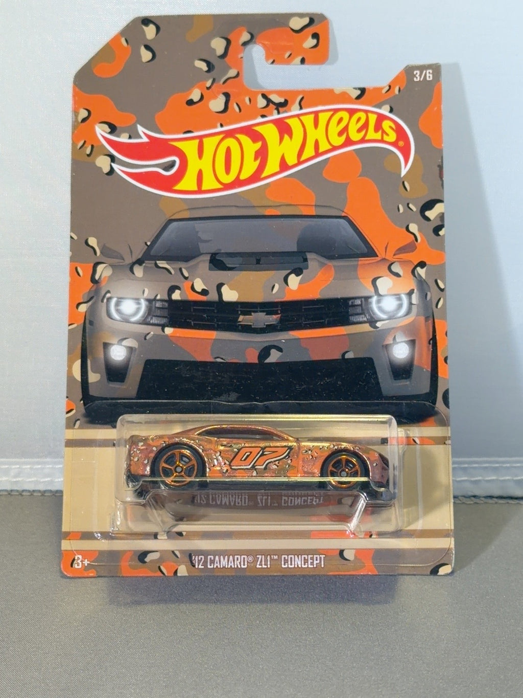Hot Wheels '12 Camaro ZL1 Concept Camouflage 3/6 Bronze Orange DFL84 — original product photo 1