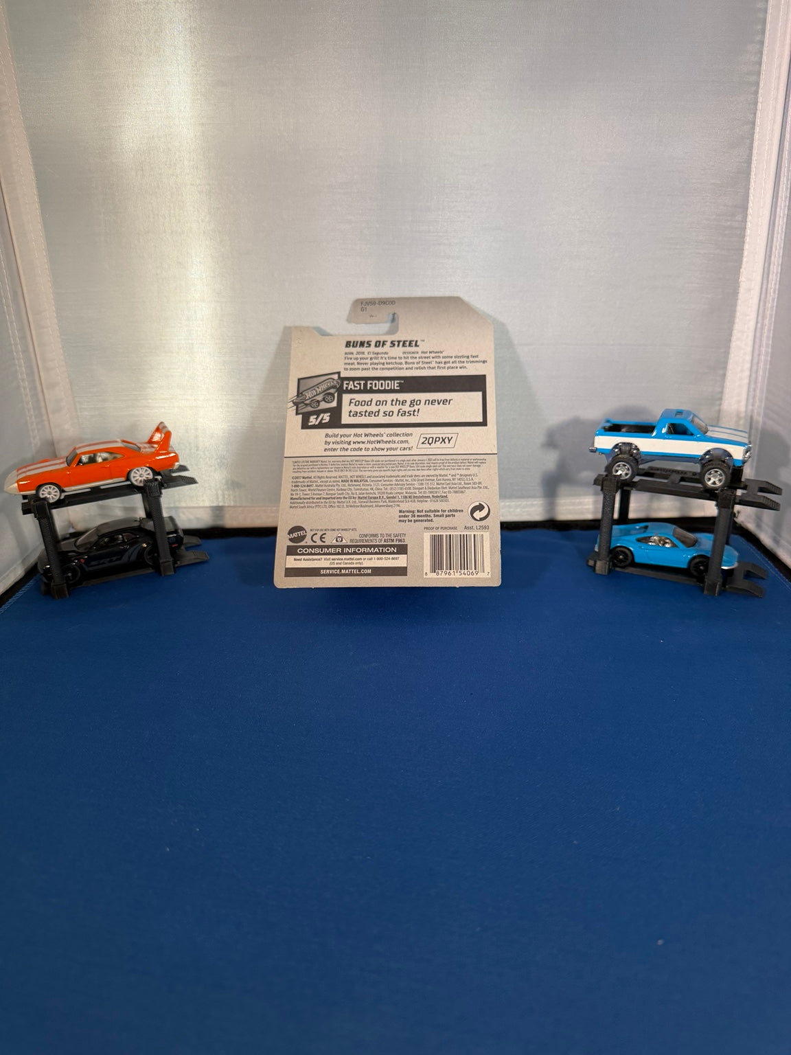 Original back photo 2018 Hot Wheels Buns of Steel card