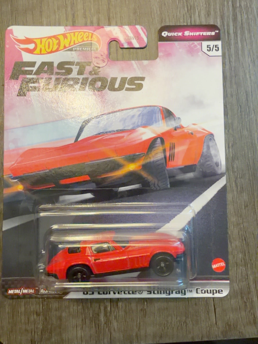 Hot Wheels Premium Fast & Furious Quick Shifters 65 Corvette Stingray Coupe front