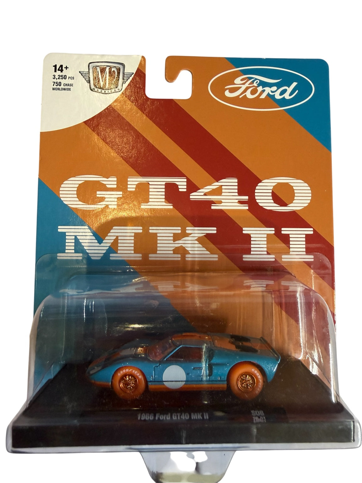 2026 M2 Machines 1966 Ford GT40 MK II S08 Chase 1 of 750 front