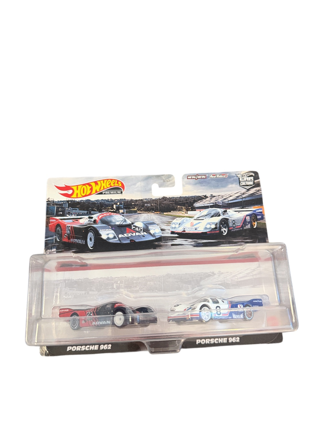 Porsche 962 ADVAN and Valvoline two-pack front