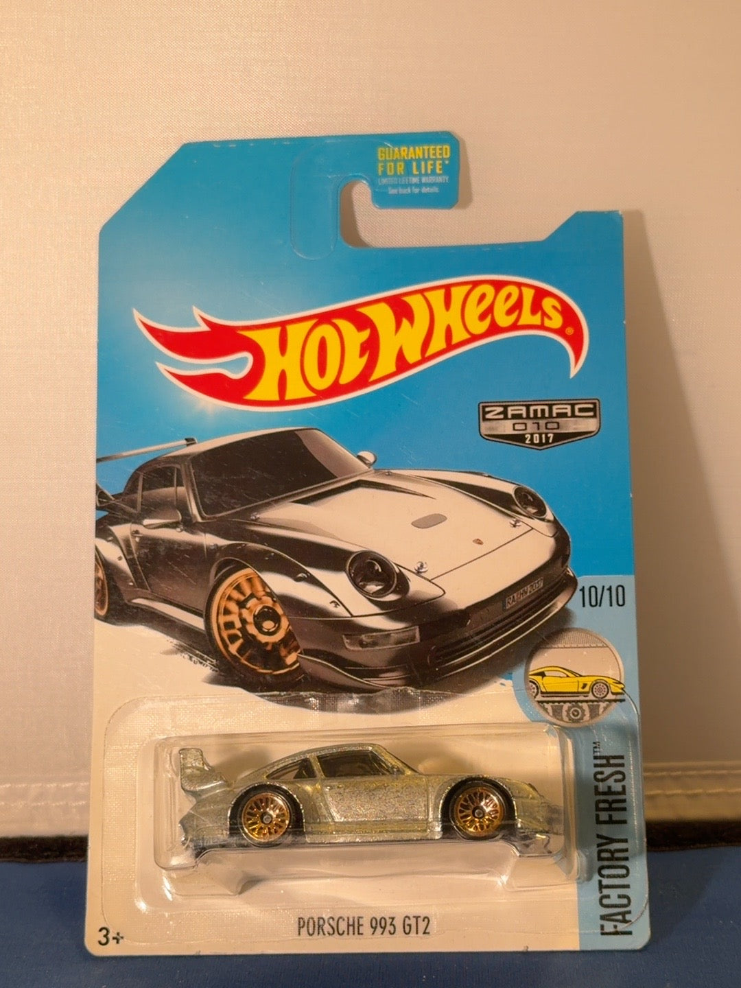 2017 Hot Wheels Porsche 993 GT2 ZAMAC 010 front