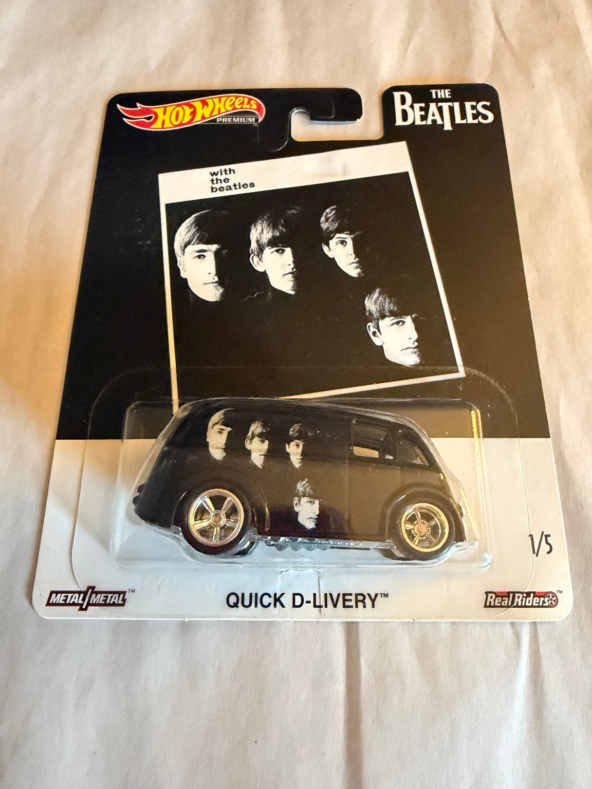 2019 Beatles complete five-car album art set photo 3