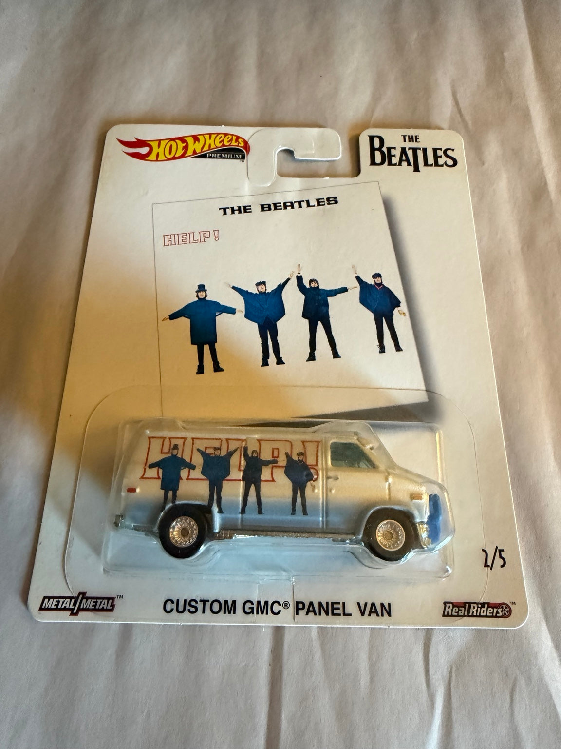2019 Beatles complete five-car album art set photo 4