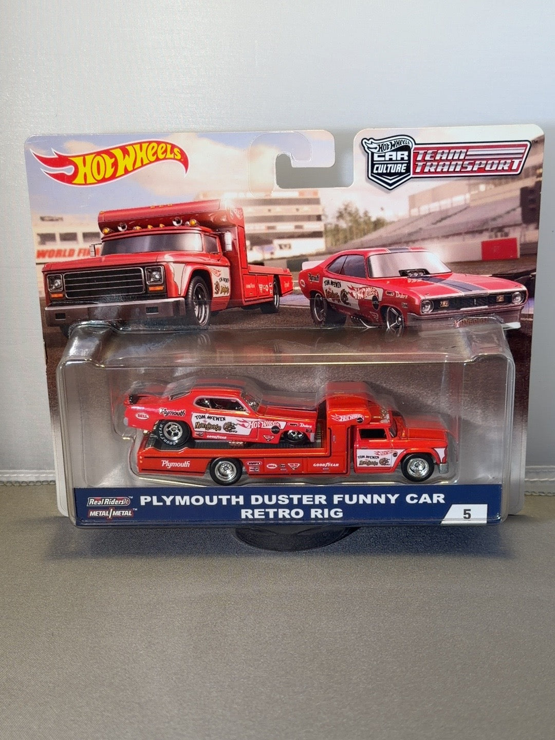 Original front photo Plymouth Duster Funny Car Team Transport FLF58