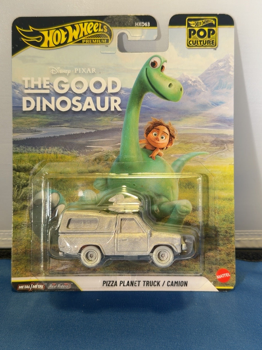Front of sealed Good Dinosaur Pizza Planet Truck JHW96
