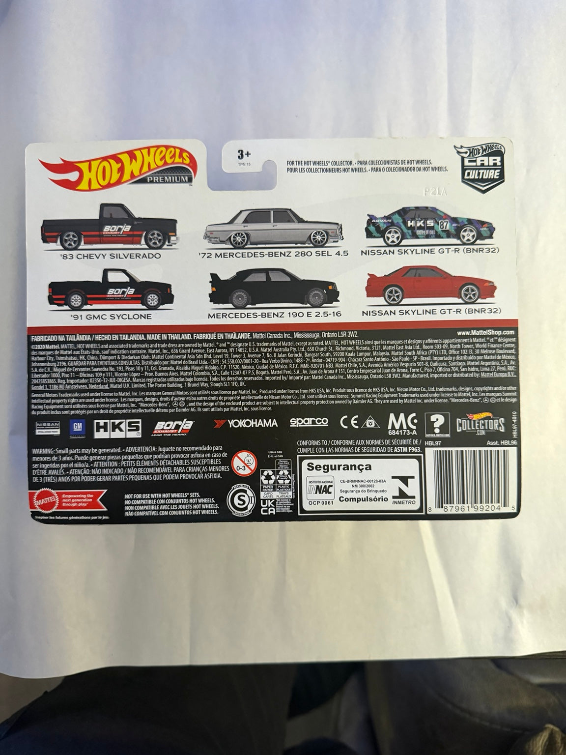 Hot Wheels Nissan Skyline GT-R BNR32 Red and HKS 2-Pack package back