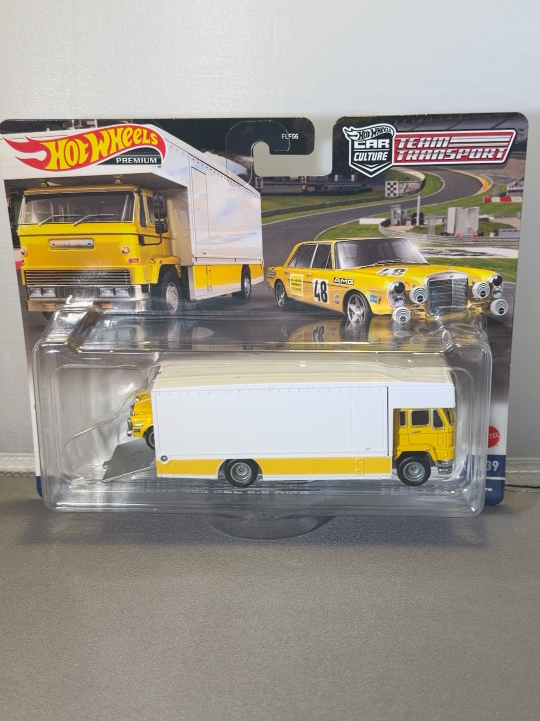 Original front photo of sealed Hot Wheels Team Transport 39