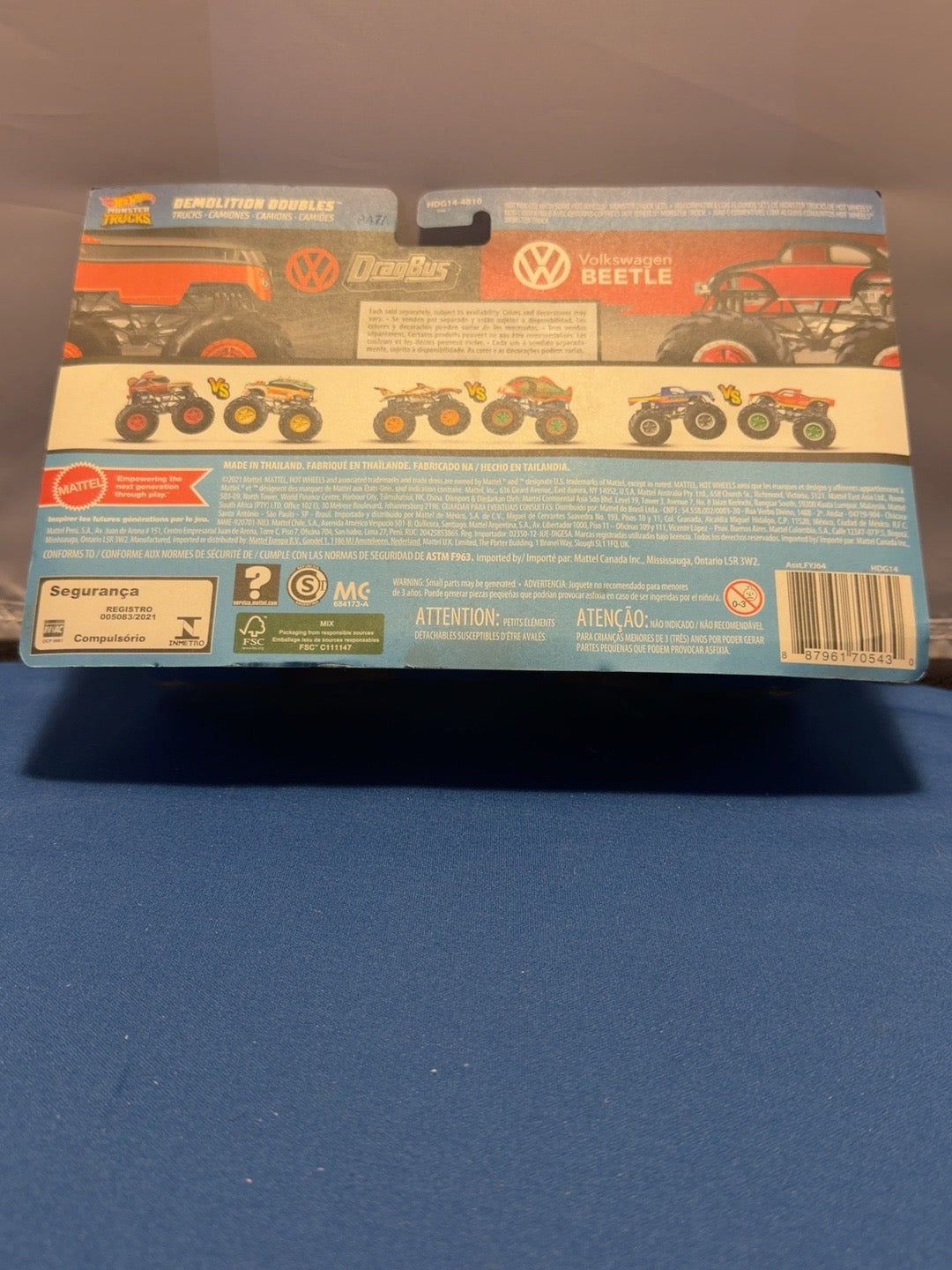 Back of Hot Wheels HDG14 Demolition Doubles VW two-pack
