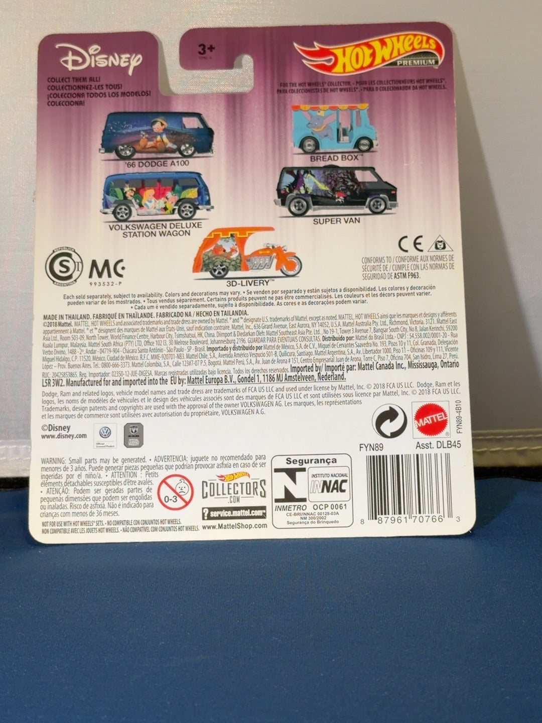 2019 Hot Wheels Premium Disney Alice in Wonderland Volkswagen Deluxe Station Wagon FYN89 3/5 — listing photo 2