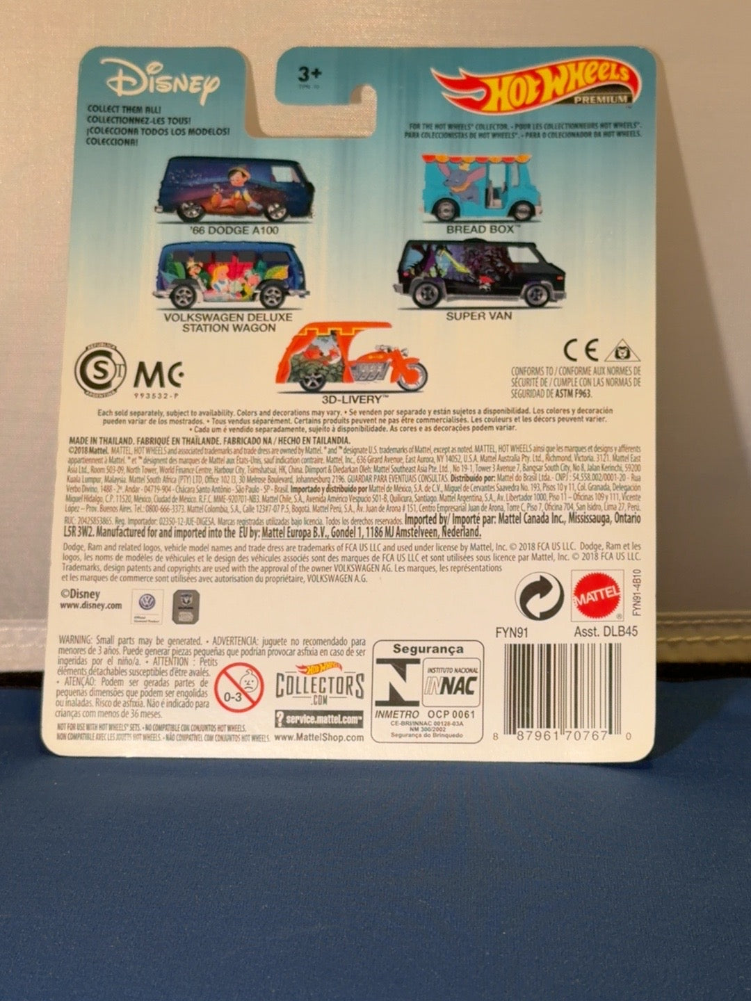 2019 Hot Wheels Premium Disney Dumbo Bread Box FYN91 2/5 Real Riders — listing photo 2