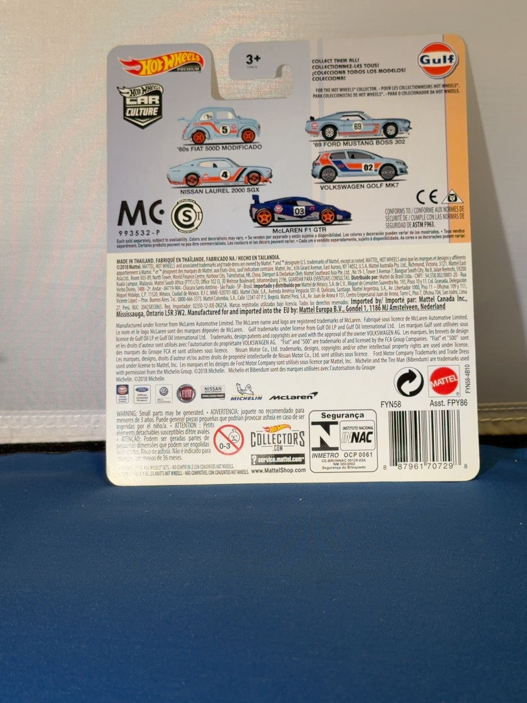 2019 Hot Wheels Premium Car Culture Gulf Nissan Laurel 2000 SGX FYN58 3/5 — listing photo 2