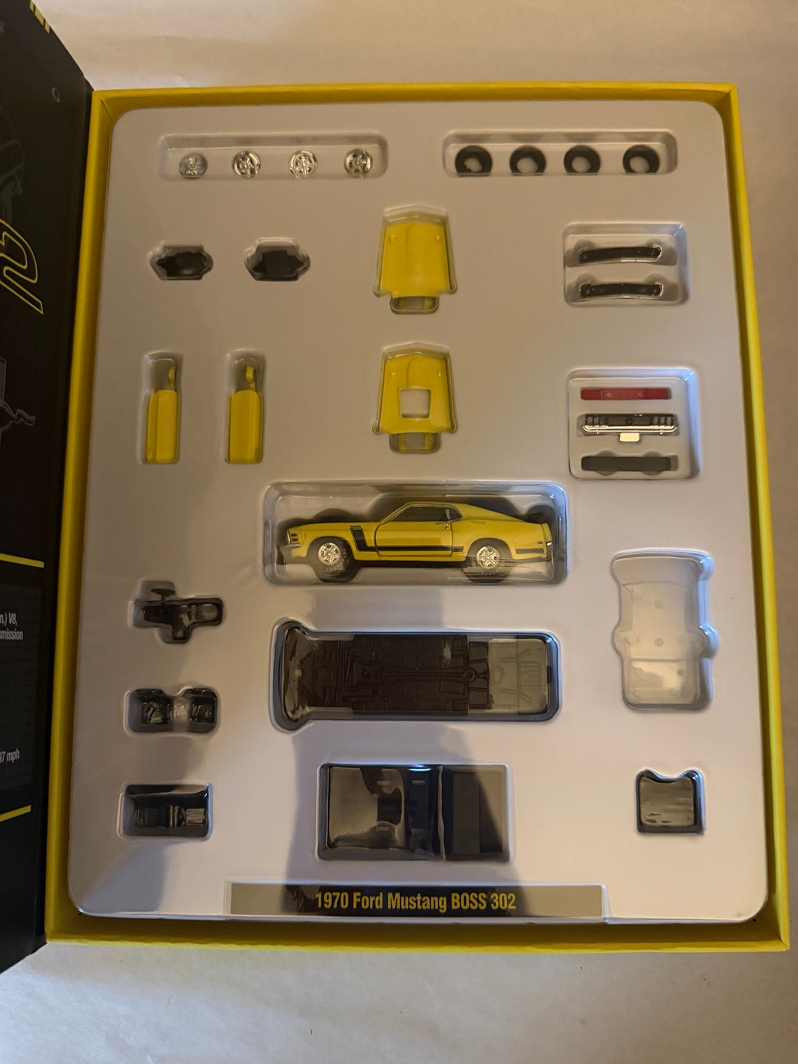 M2 Machines Boss 302 kit photo 4