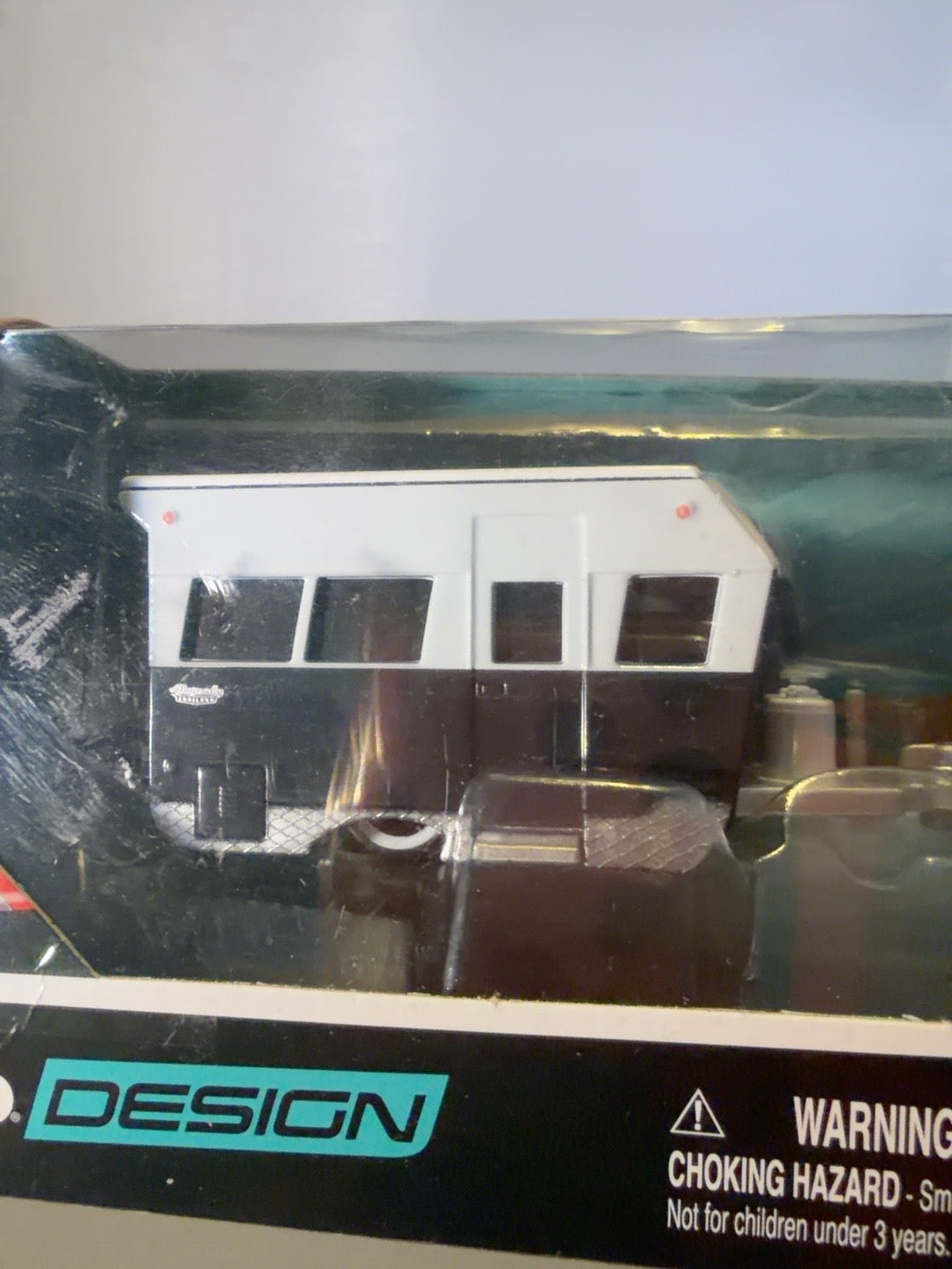 Original close-up photo Alameda Trailer